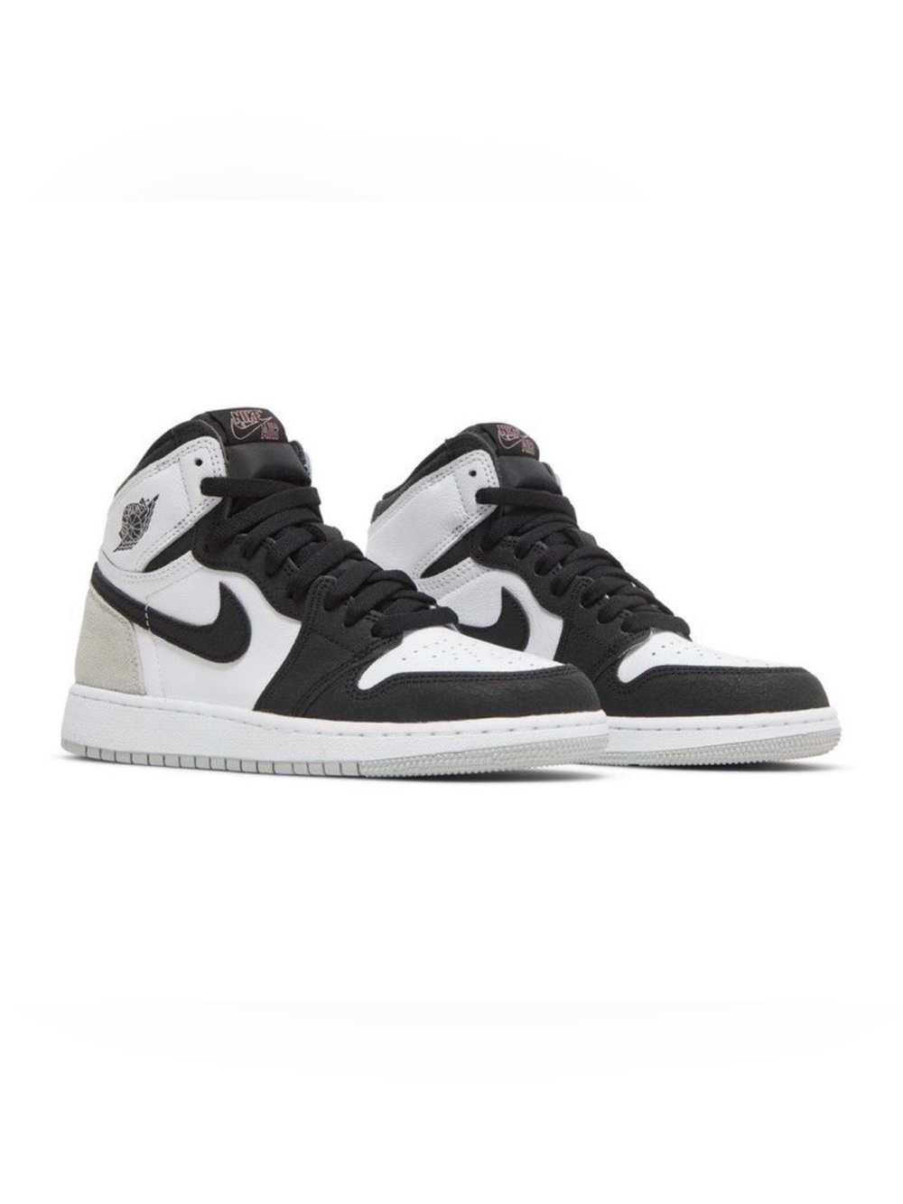 AirJordan 1 Retro High OG GS
'Stage Haze' Wmns 8 Kid’s 6.5